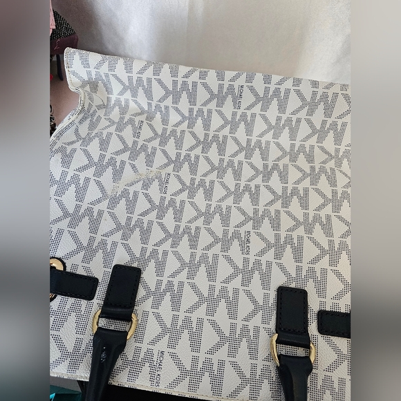 Michael Kors large tote handbag - Picture 3 of 10